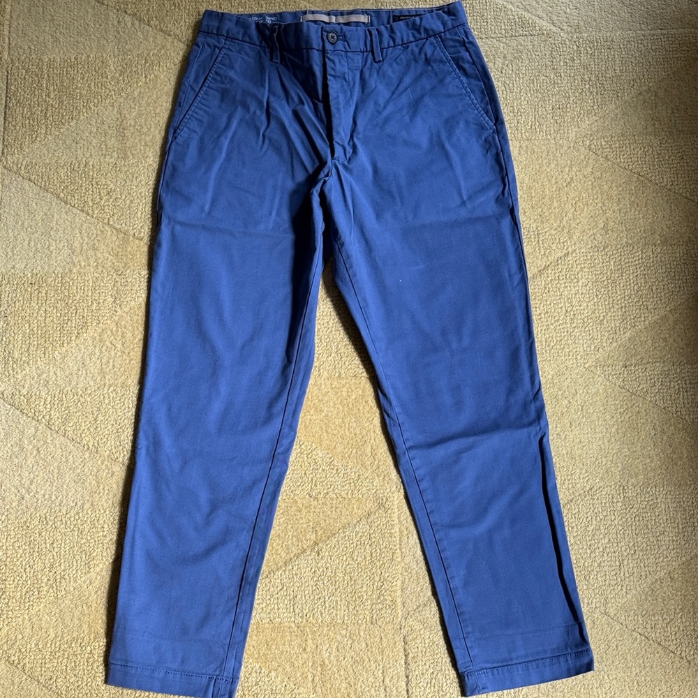 Banana Republic Men's Navy Chinos